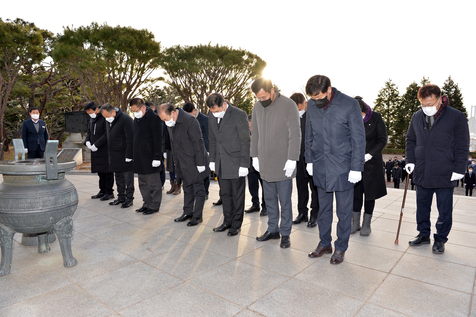 광양시의회, 현충탑 참배로 새해 첫 일정 시작