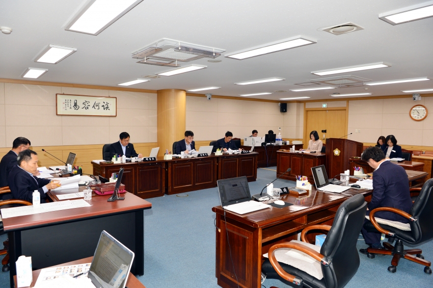 제336회 임시회 중 총무위원회 회의_1