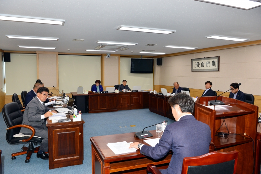 제336회 임시회 중 산업건설위원회 회의_0