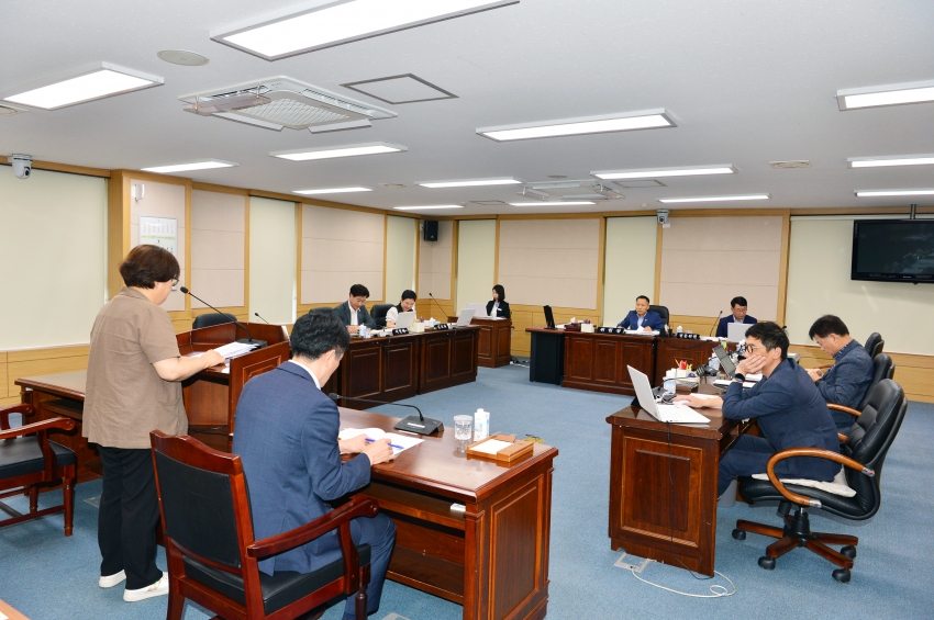 제339회 임시회 중 총무위원회 회의_0