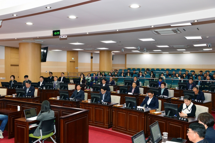 제345회 광양시의회 임시회 제3차 본회의_1