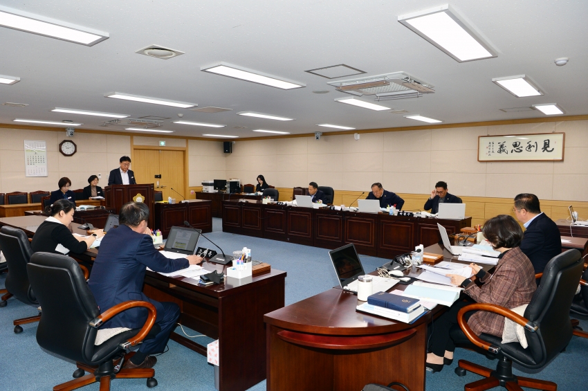 제345회 임시회 중 예산결산특별위원회 회의_2